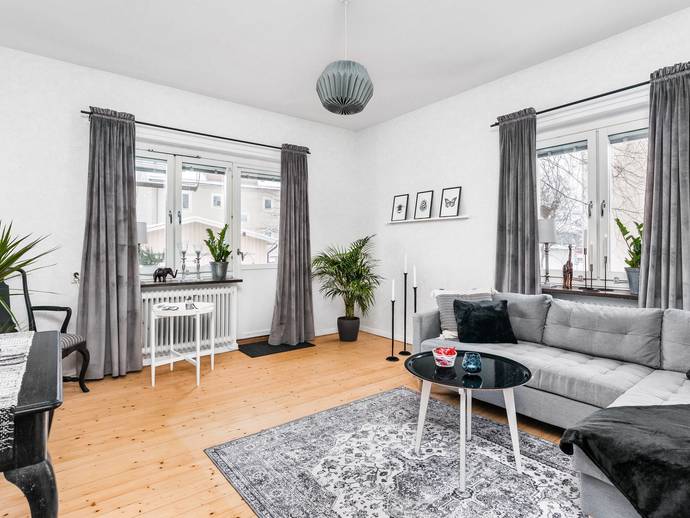2 rok · 49,2 m² · Sturegatan 25