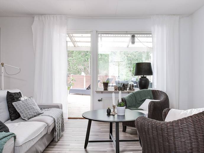 6 rok · 120 m² · Johan marméns väg 35
