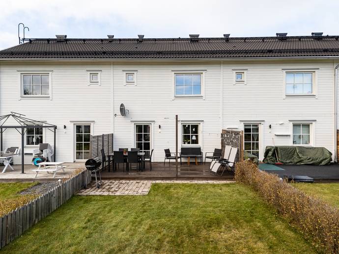 4 rok · 98 m² · Vargstigen 13