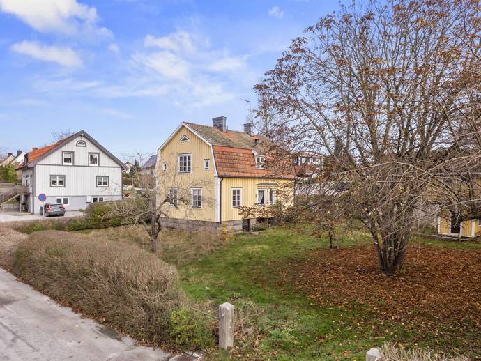 5 rok · 128 m² · Sagavägen 2