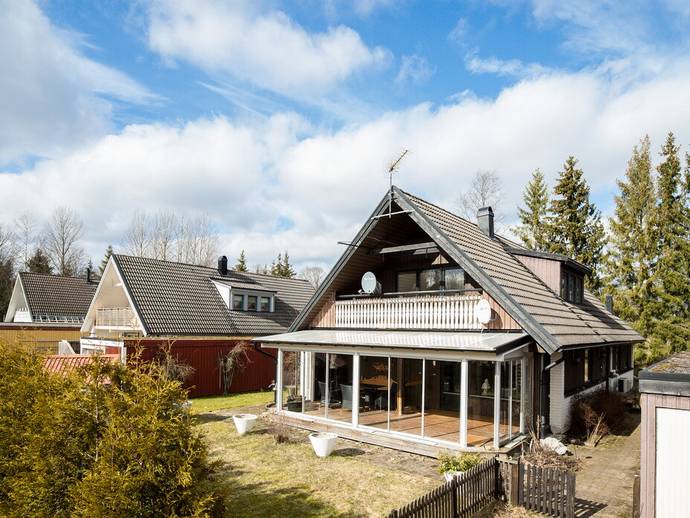 6 rok · 173 m² · Mitandervägen 10