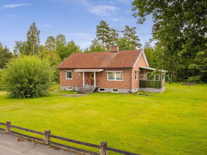 3 rok · 96 m² · Mellomkvarnsvägen 4