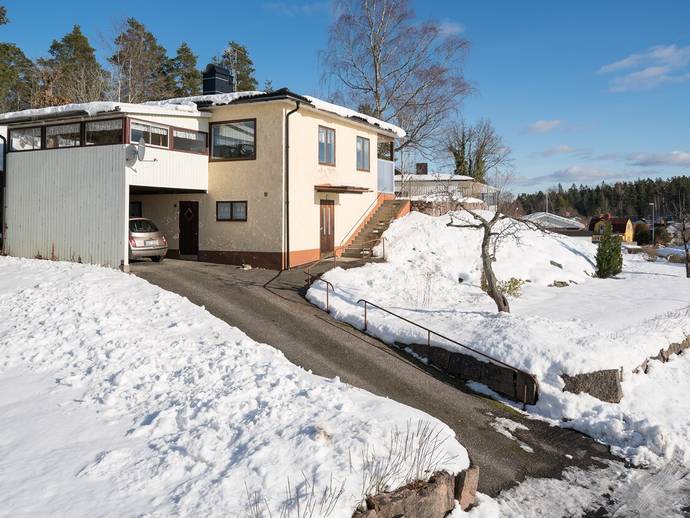 2 rok · 58 m² · Ringvägen 6