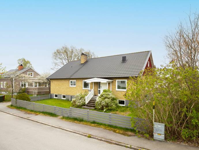 5 rok · 125 m² · Villagatan 7
