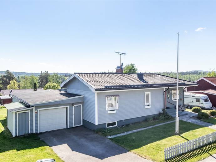 6 rok · 103 m² · Lövstigen 30