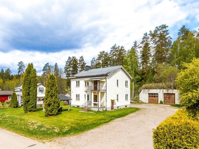 4 rok · 152 m² · Vinbärsvägen 6