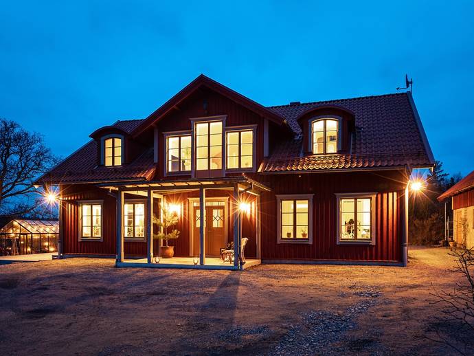 7 rok · 242 m² · Åbäcksnäs Eknäs 1