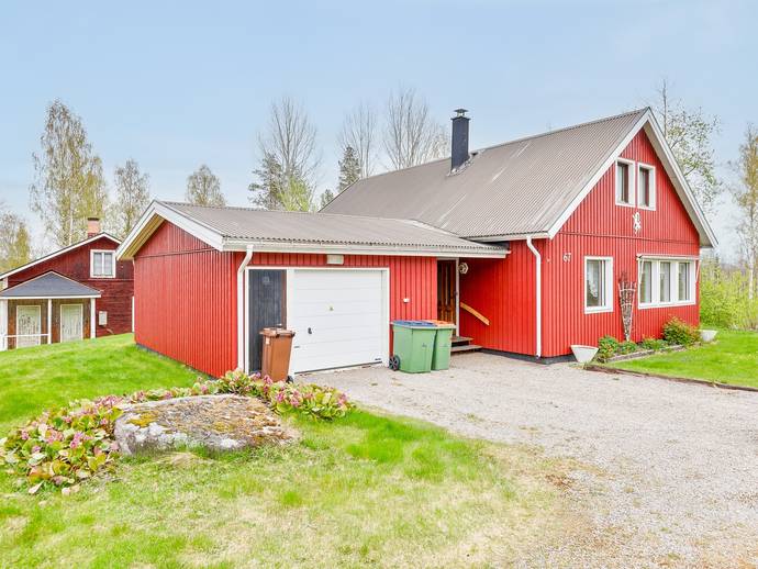 3 rok · 100 m² · Tegeltjär järvsövägen 67