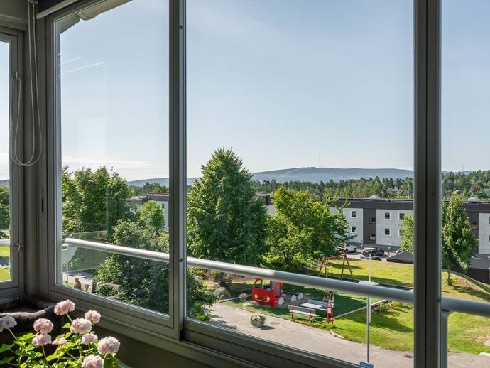 3 rok · 83 m² · Bågevägen 85D