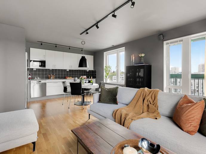 3 rok · 64 m² · Cronhielms Allé 33, 6tr
