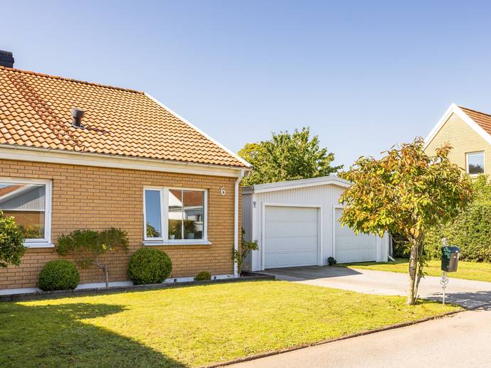 6 rok · 118 m² · Koltrastgränd 6