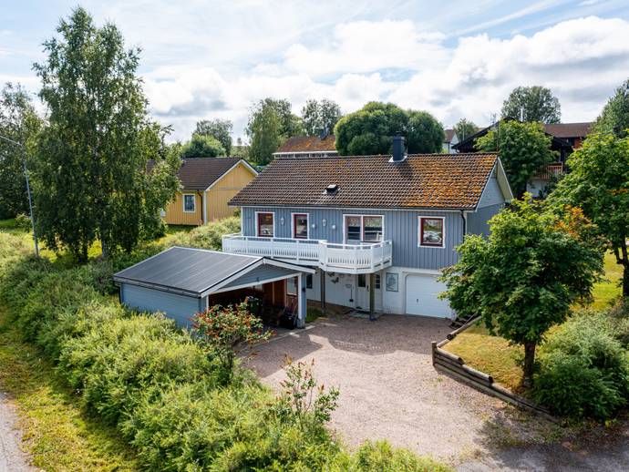 6 rok · 151 m² · Norra Birgersvägen 1