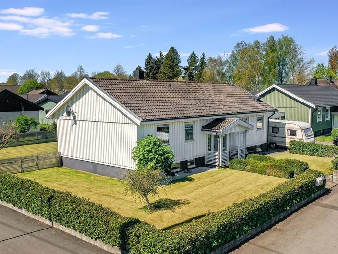 6 rok · 104 m² · Karlsgränd 1