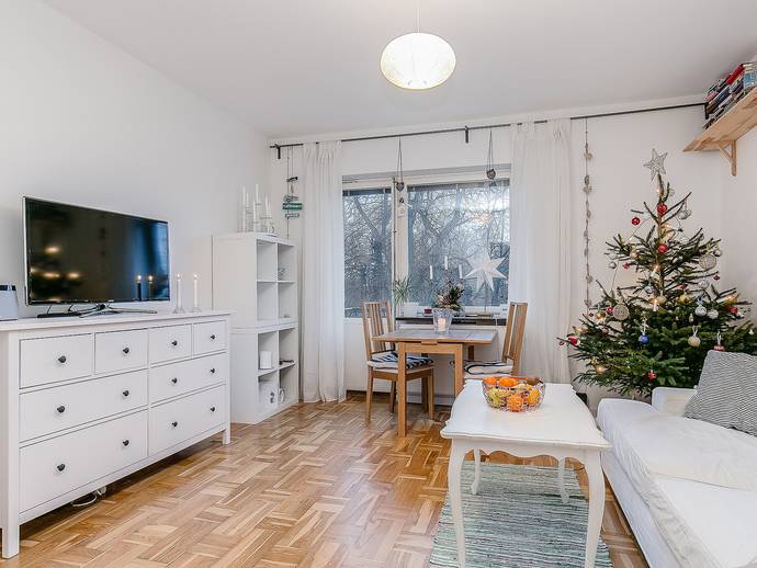 2 rok · 41 m² · Fredrikslundsvägen 53