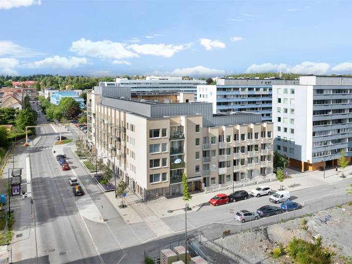 2 rok · 46 m² · Dragonvägen 82, 6 tr