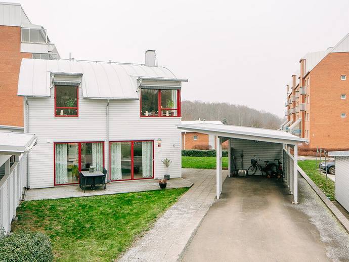 4 rok · 135 m² · Ekebacksvägen 6