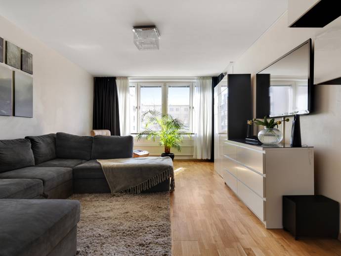 3 rok · 83 m² · Spannarpsgränd 11