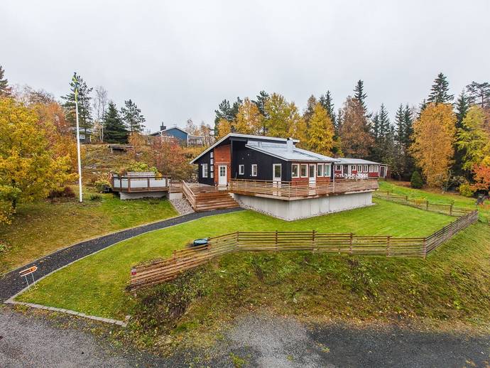 4 rok · 94 m² · Idvägen 11