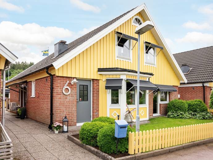 5 rok · 156 m² · Liljegången 6