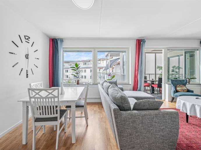 3 rok · 83 m² · Tullgarnsgatan 23