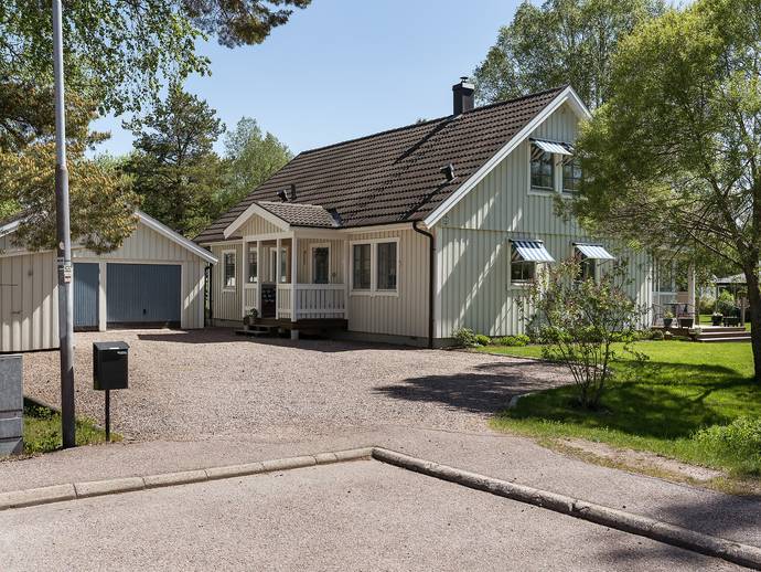 6 rok · 163 m² · Kålvägen 4