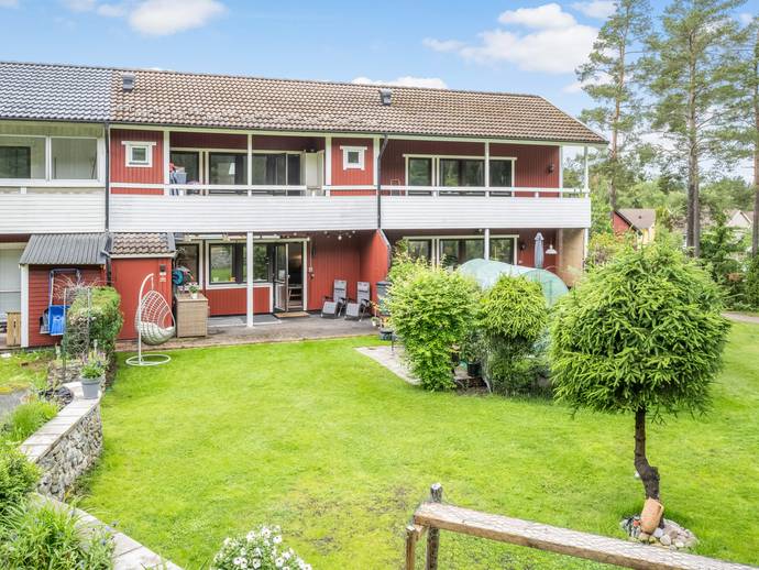 7 rok · 148 m² · Krogtäppan 131