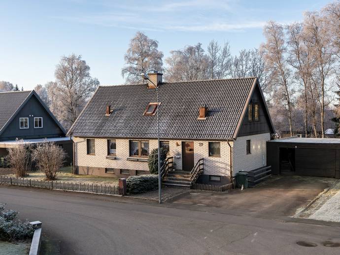 6 rok · 157 m² · Aspelundsvägen 19