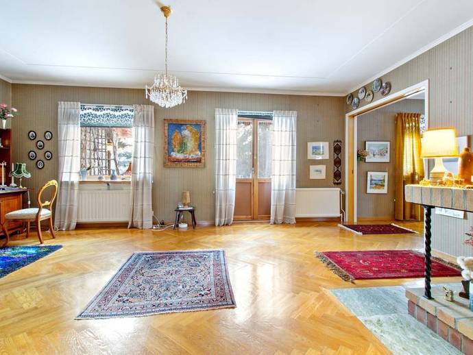 8 rok · 200 m² · Storgatan 14
