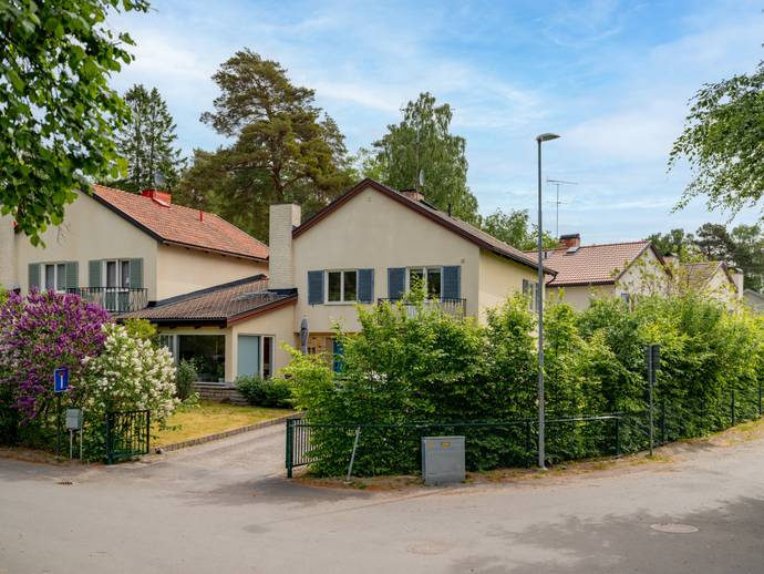 7 rok · 155 m² · Dalkarlsvägen 2
