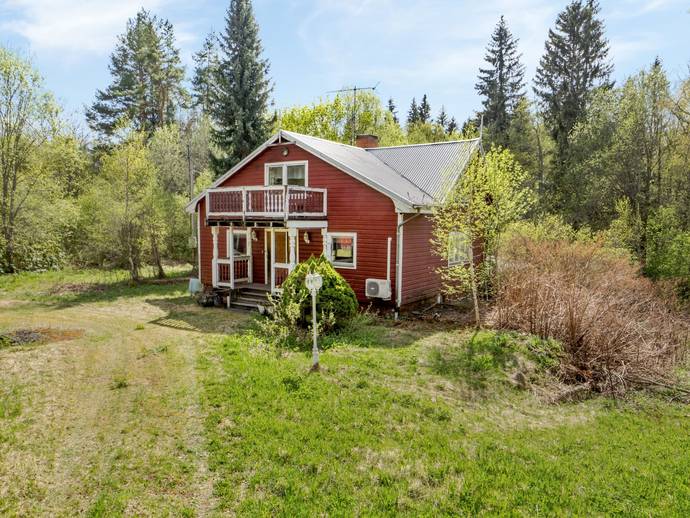 3 rok · 108 m² · Brattfors 202