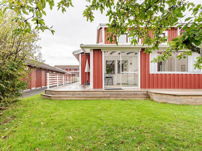 5 rok · 117 m² · Odens väg 6