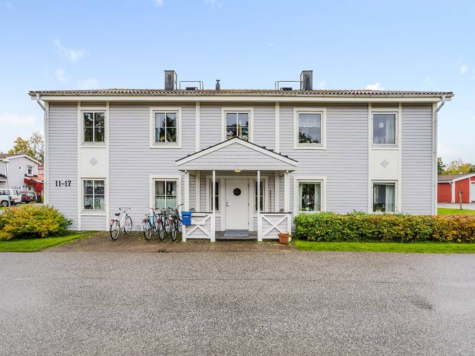 3 rok · 75,8 m² · Hornugglan 15