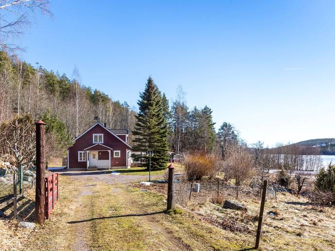5 rok · 140 m² · Svalsjö Sjöliden