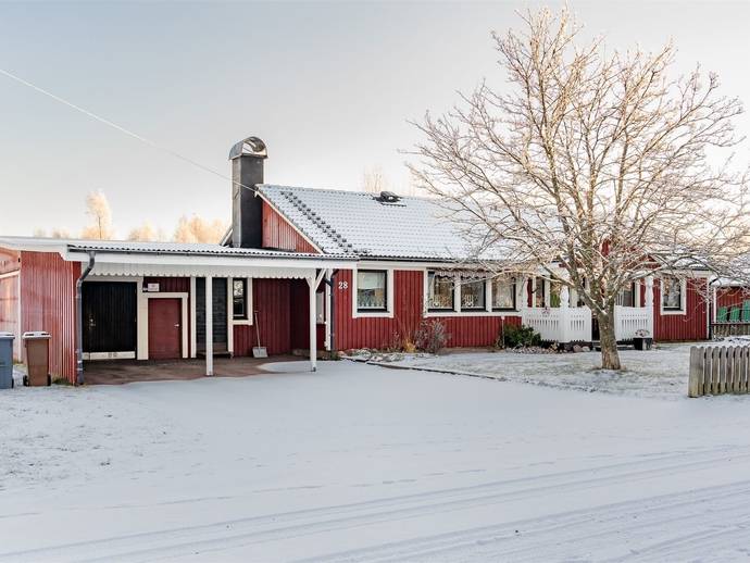 4 rok · 121 m² · Bäckåkersvägen 28