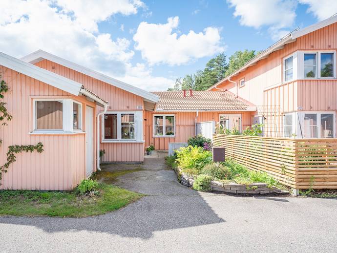 3 rok · 80 m² · Vinbärsvägen 233B