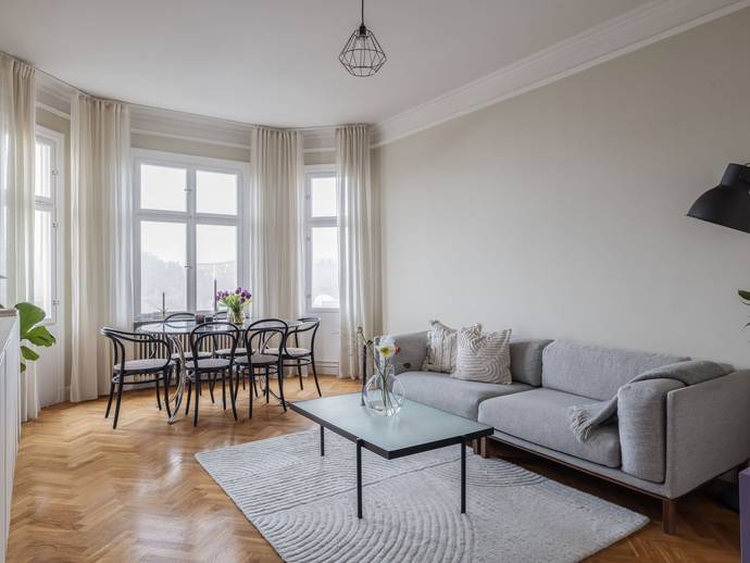 2 rok · 43 m² · Norra Stationsgatan 115, 4 tr