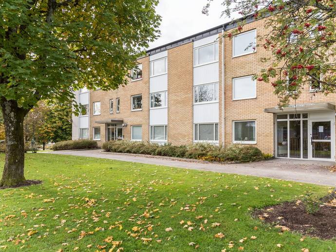 1 rok · 43 m² · Bodagatan 10