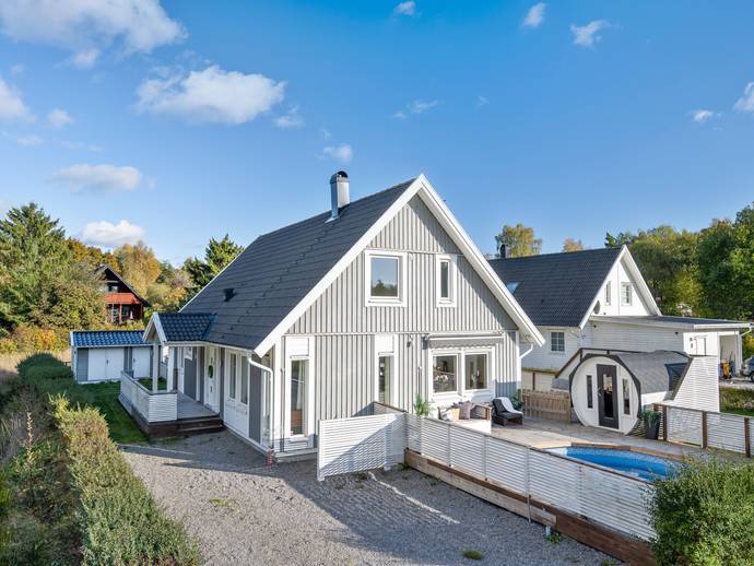 7 rok · 155 m² · Vallvägen 4