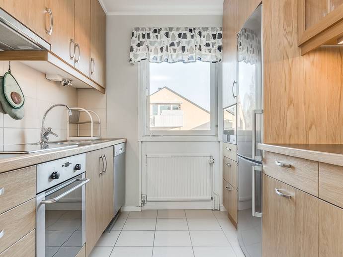 1 rok · 42 m² · Sörbygatan 72 B