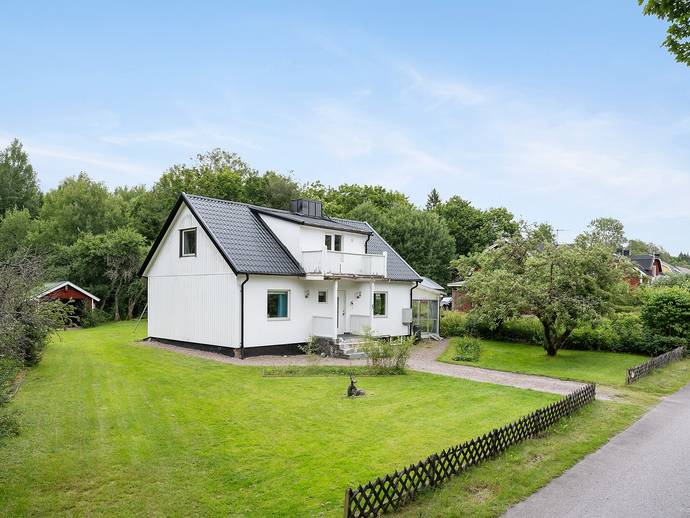 6 rok · 73 m² · Rydöforsvägen 9