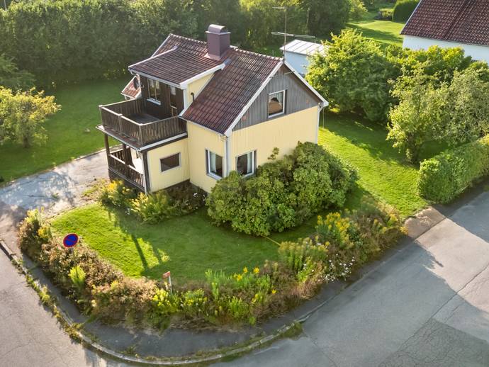 4 rok · 96 m² · Källstigen 1
