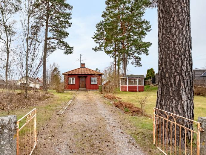 2 rok · 43 m² · Bergsvägen 7