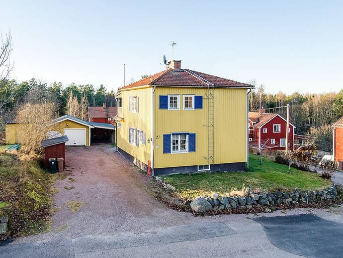 5 rok · 111 m² · Högvägen 21