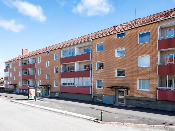 3 rok · 76 m² · Mellangatan 26B