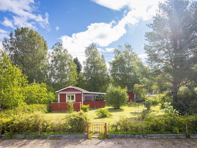 1 rok · 20 m² · Bäckebro kolonistuga, Kolonivägen 57