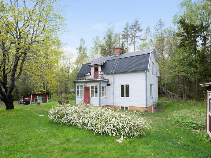 4 rok · 97 m² · Hammarbyvägen 235