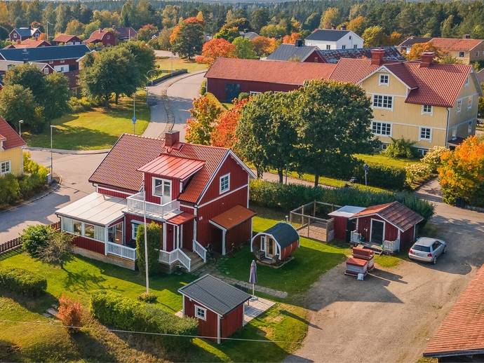 5 rok · 100 m² · Länsmansvägen 48