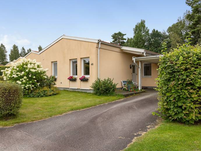 4 rok · 96,5 m² · Flygarvägen 48
