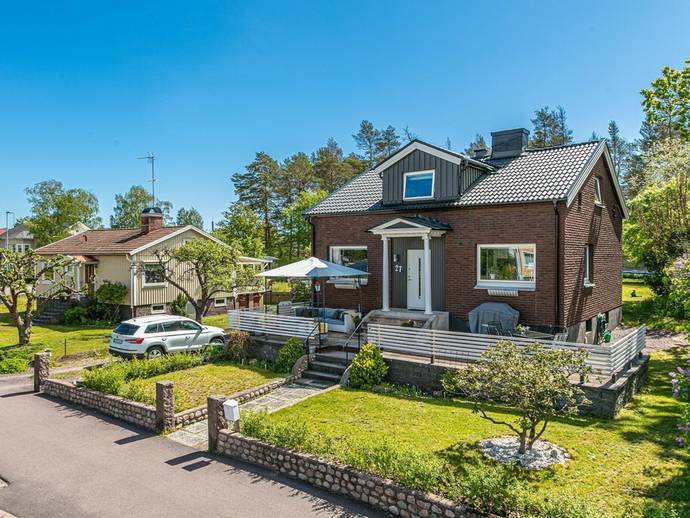 7 rok · 115 m² · Idrottsvägen 27