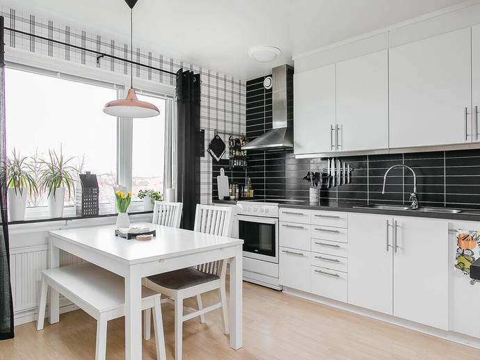 3 rok · 83 m² · Härenegatan 8C